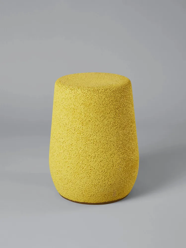 Tables de jardin - Tabouret et Table d'appoint 'Lightweight Porcelain' de Djim Berger - GALERIE BSL