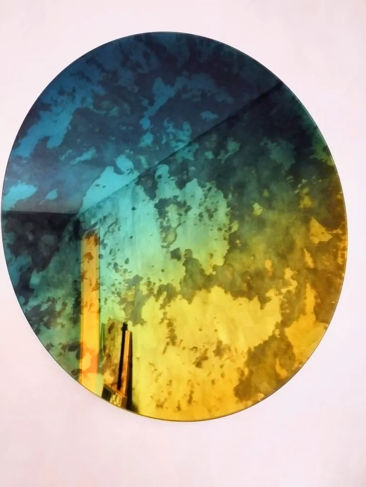 Mirrors - Cosmic reflection, decorative round mirror - NARCIS