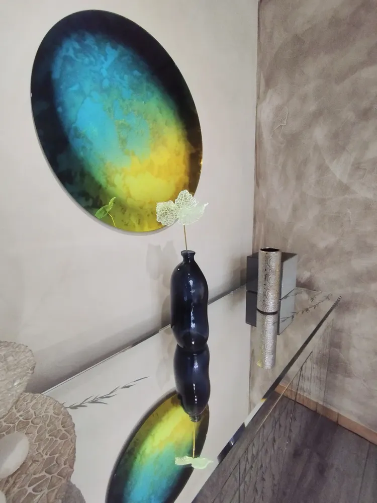 Mirrors - Cosmic reflection, decorative round mirror - NARCIS