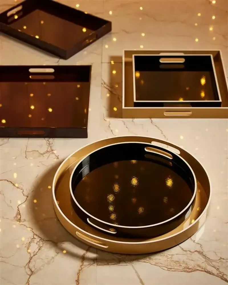 Trays - SIGNATURE round lacquer tray - CFOC