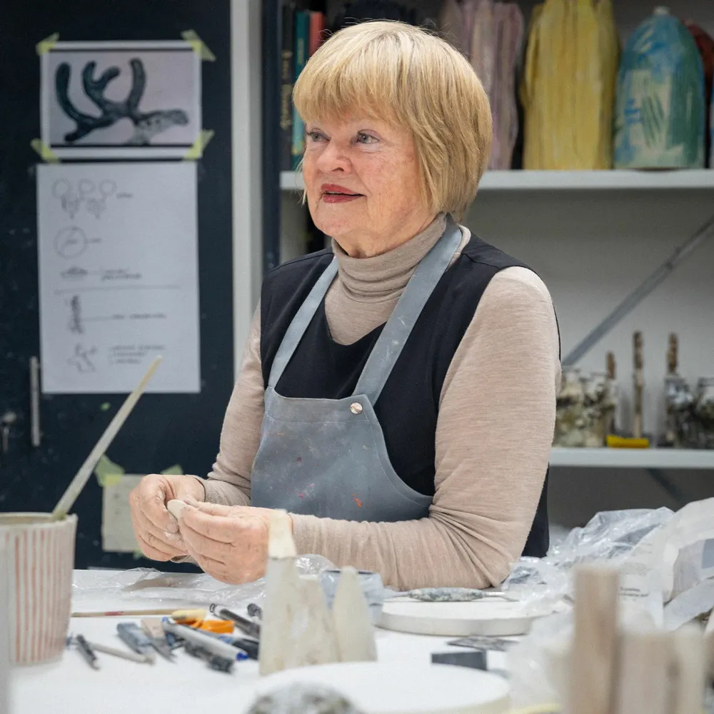 Assiettes de réception - Kukkaislintu Studio Assiette Vert 35 cm - PENTIK