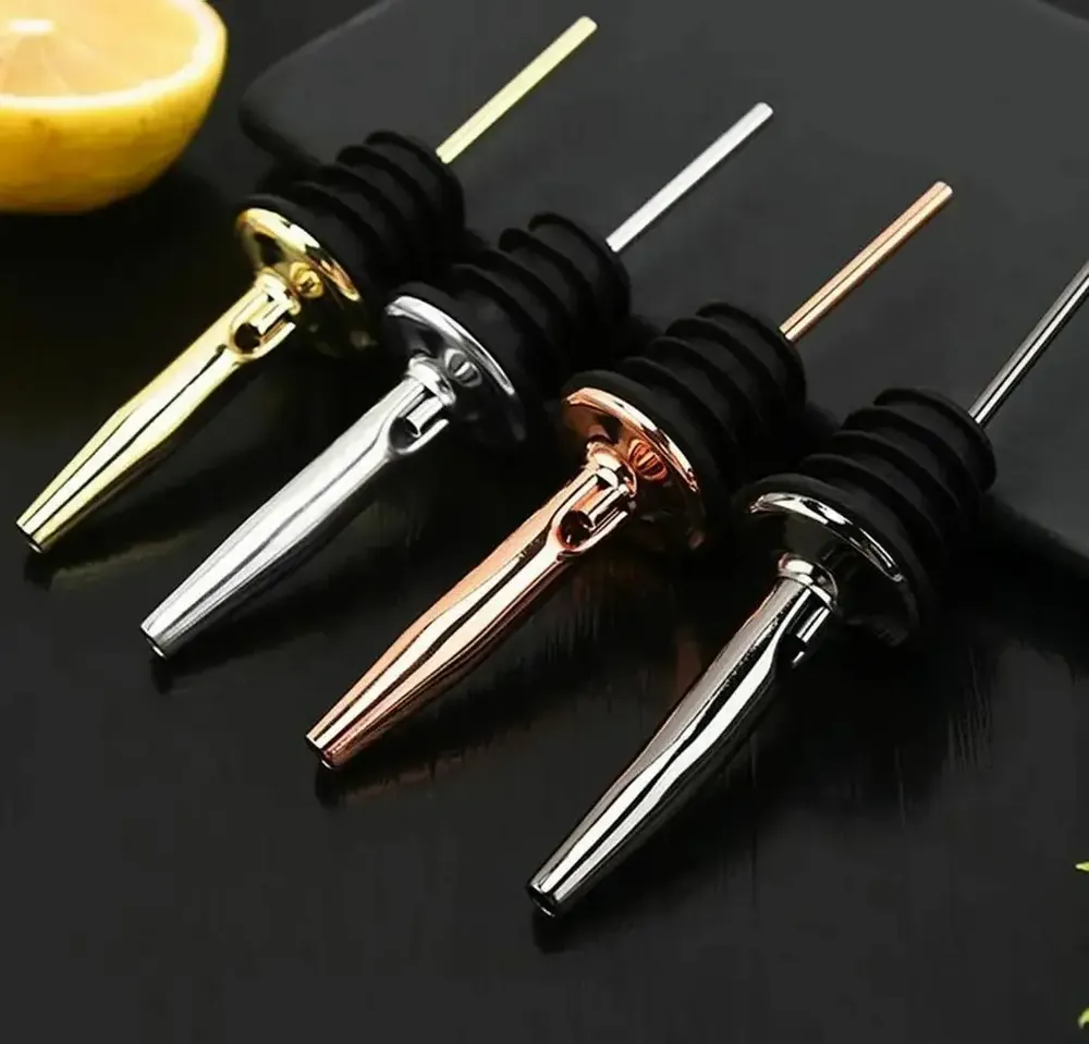Accessoires pour le vin - Bec verseur pour bouteille - 3 couleurs - SOSTRAW & SMARTTHINGS