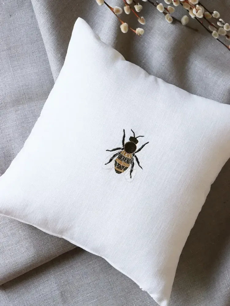 Couettes et oreillers  - Housse d’oreiller en lin | INSETTI - GIARDINO SEGRETO