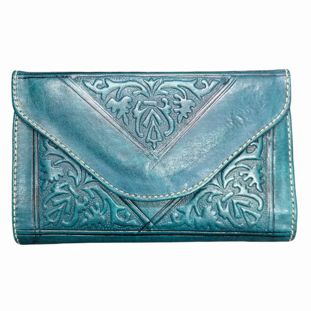 Petite maroquinerie - Petit porte-monnaie en cuir gaufré à trois volets - BERBER LEATHER