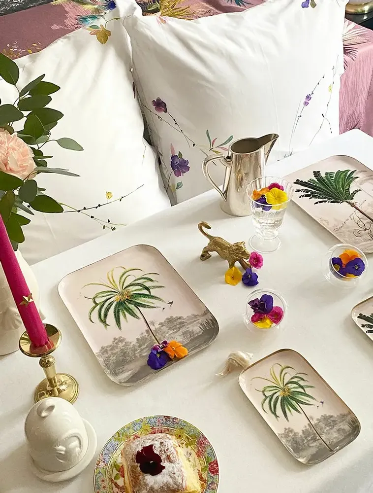 Trays - Enamelled coconut tray - PARADISIO IMAGINARIUM
