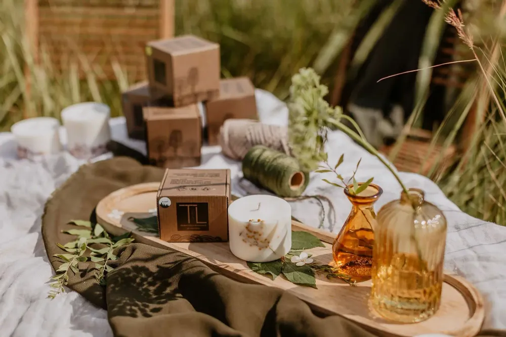 Bougies - Bougie au parfum de forêt - Blanche - TL CANDLES