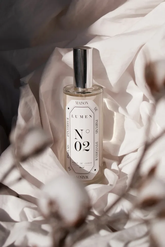 Parfums d'intérieur - Vaporisateur Naturelle 100ml N°02 - Fleur de coton - LUMEN • MAISON DE PARFUMS D'INTÉRIEUR
