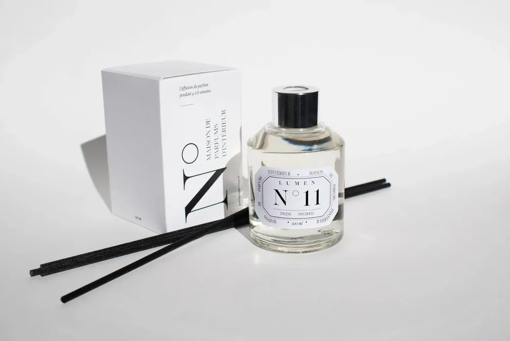 Diffuseurs de parfums - Diffuseur Naturel 100ml N°11 - Encens Patchouli - LUMEN • MAISON DE PARFUMS D'INTÉRIEUR
