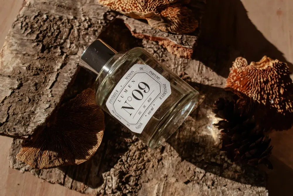 Scent diffusers - Natural Reed Diffuser 100ml N°09 - Firewood - LUMEN • MAISON DE PARFUMS D'INTÉRIEUR