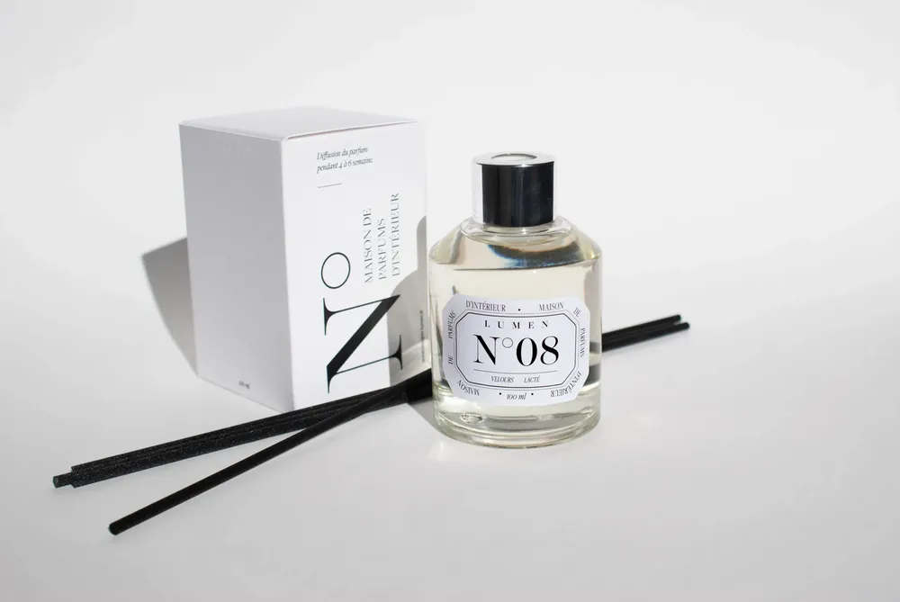Diffuseurs de parfums - Diffuseur Naturel 100ml N°08 - Velours Lacté - LUMEN • MAISON DE PARFUMS D'INTÉRIEUR