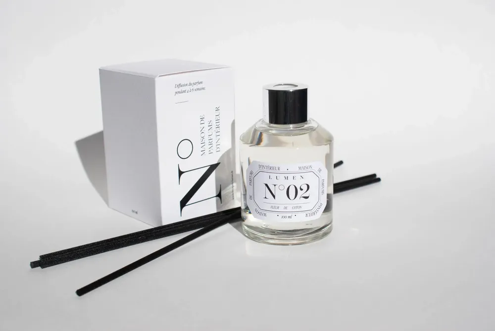 Diffuseurs de parfums - Diffuseur Naturel 100ml N°02 - Fleur de coton - LUMEN • MAISON DE PARFUMS D'INTÉRIEUR