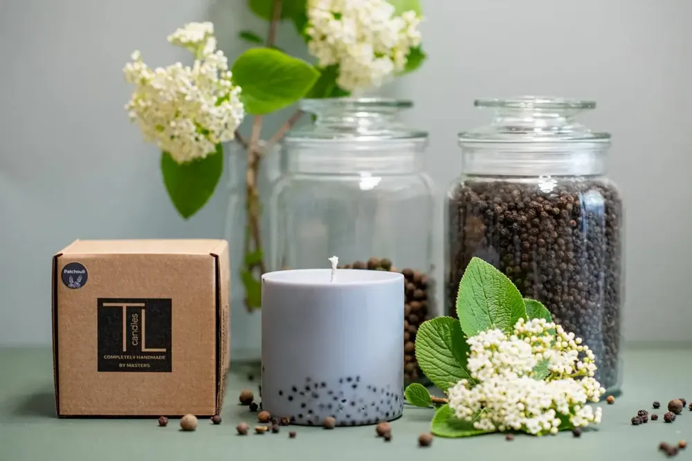 Bougies - Bougie au parfum de patchouli - TL CANDLES