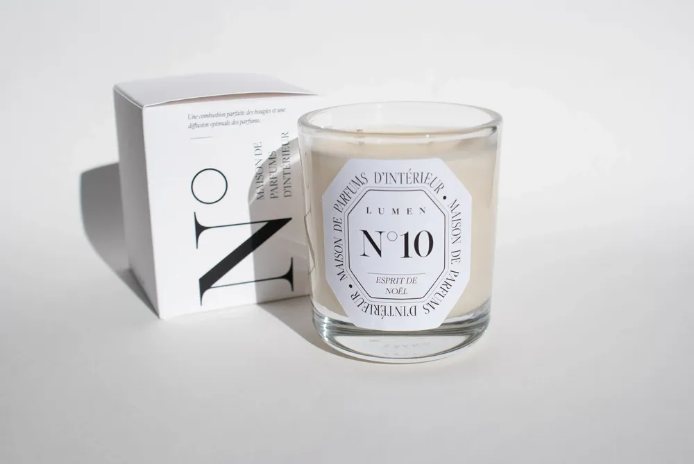 Candles - Natural Scented Candle 180g N°10 - Spirit of Christmas - LUMEN • MAISON DE PARFUMS D'INTÉRIEUR
