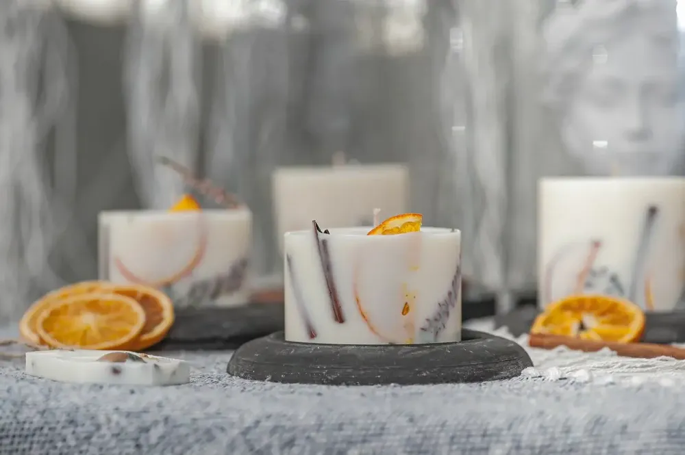 Candles - Candle with Christmas Fairytale Scent - TL CANDLES