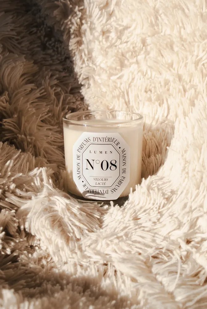 Bougies - Bougie Parfumée Naturelle 180g N°08 - Velours Lacté - LUMEN • MAISON DE PARFUMS D'INTÉRIEUR