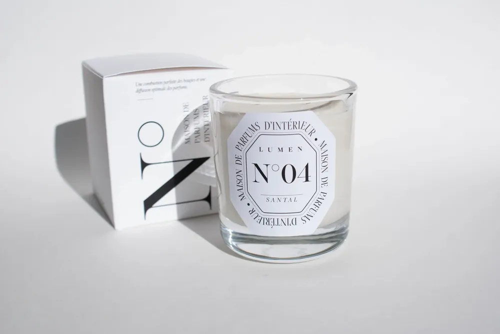 Candles - Natural Scented Candle 180g N°04 - Sandalwood - LUMEN • MAISON DE PARFUMS D'INTÉRIEUR