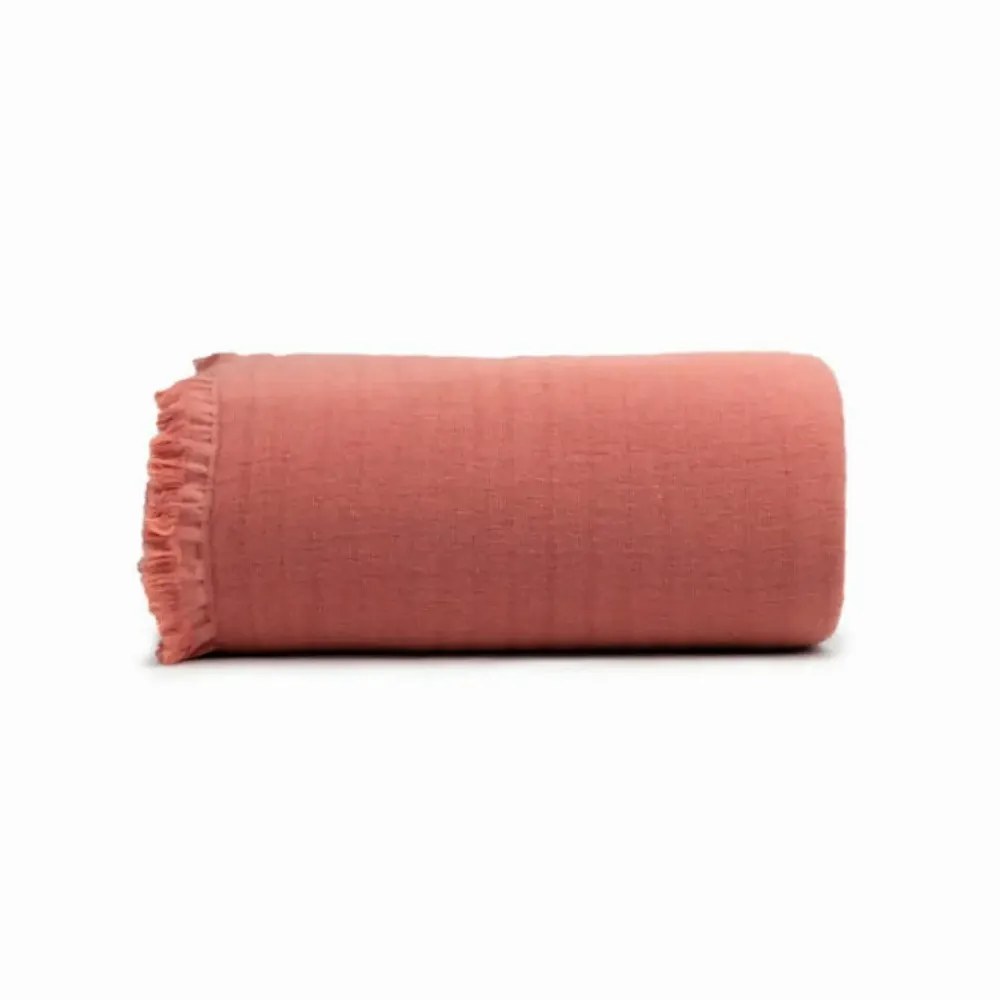 Throw blankets - Organic Cotton Quilt. Coral - SOWL