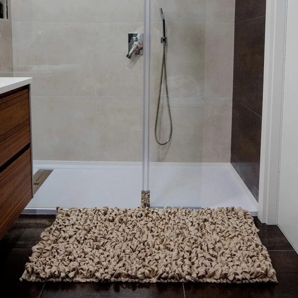 Other bath linens - Handmade Bath Mat. Upcycled Decor from Portugal. - SOWL