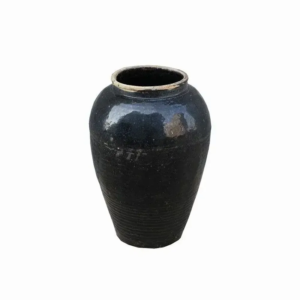 Ceramic - Lacquered old jar - PAGODA INTERNATIONAL