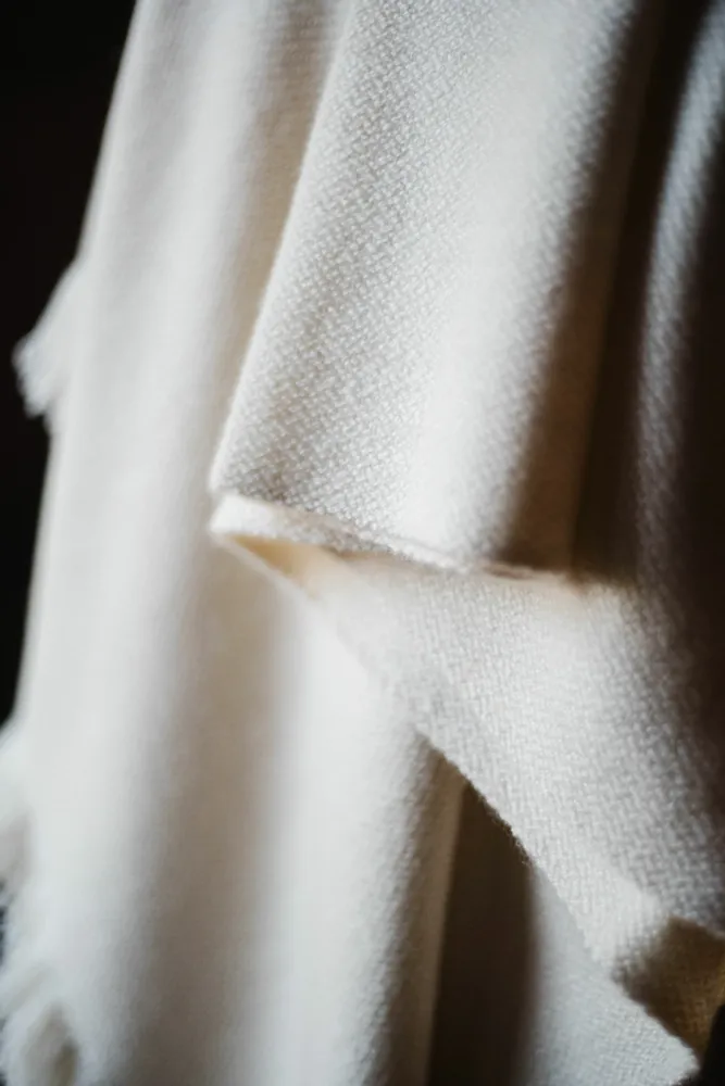 Throw blankets - NOMAD DULGUUN THROW - HIMALAYAN HERMITAGE