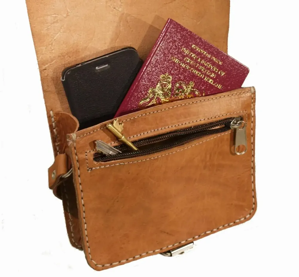 Leather goods - Small square leather saddle bag - BERBER LEATHER