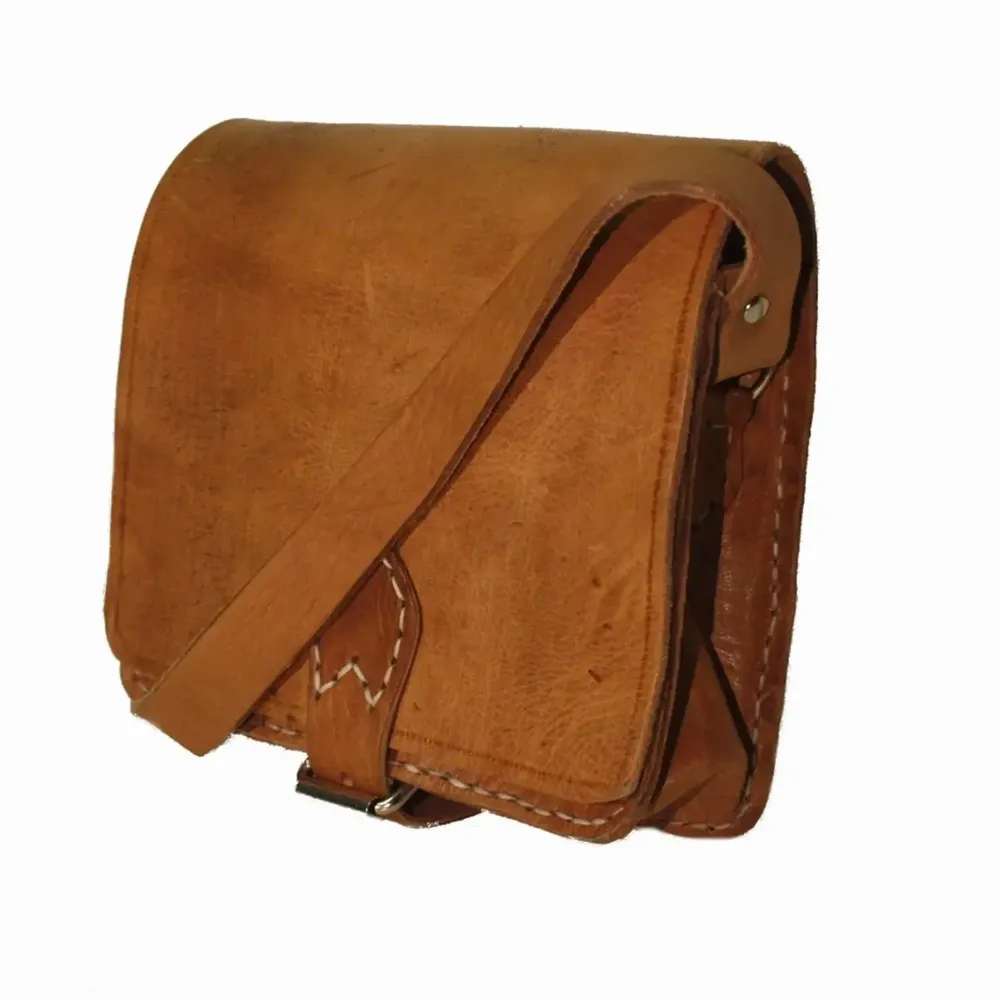 Leather goods - Small square leather saddle bag - BERBER LEATHER