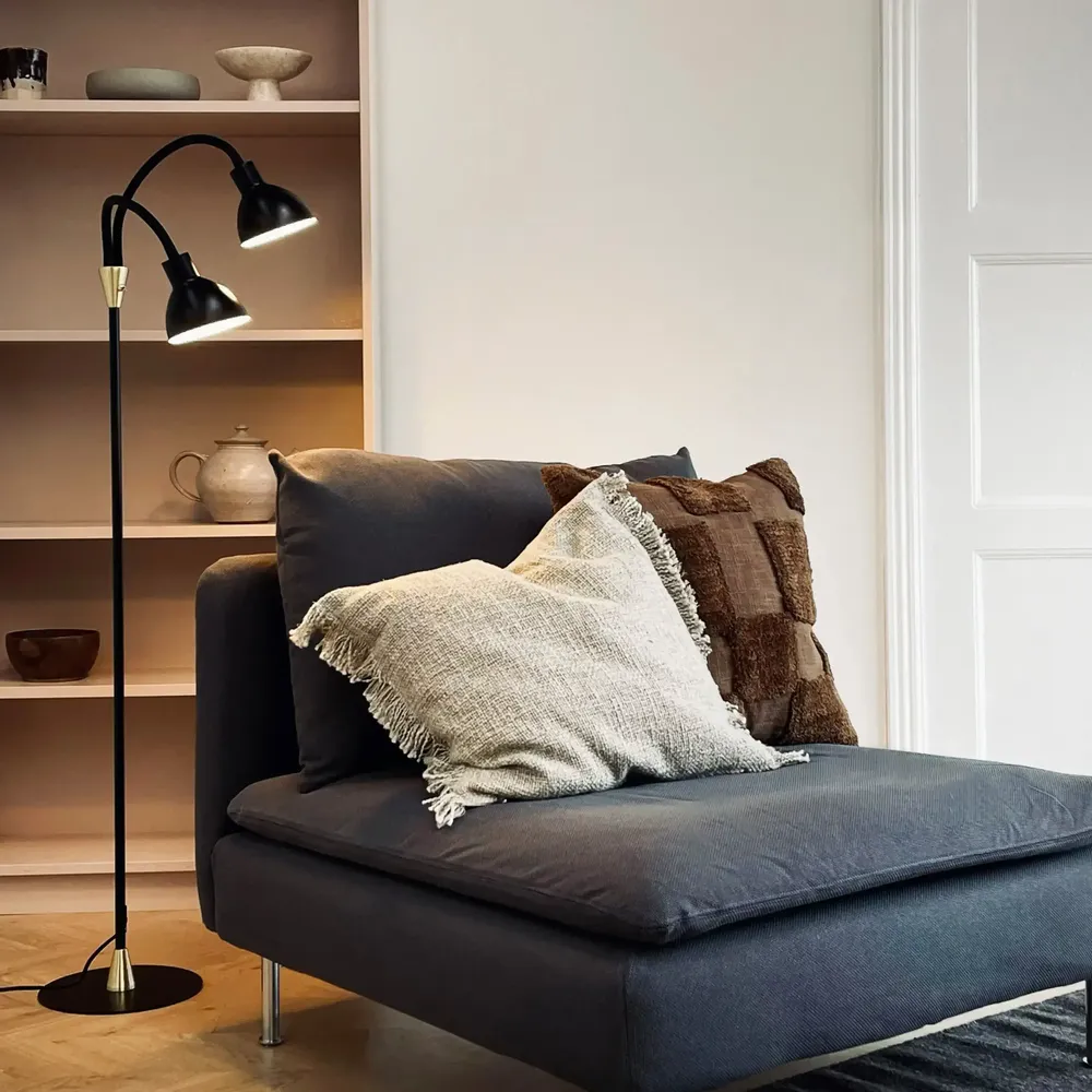Floor lamps - Lilje Black/ brass Floor lamp - DYBERG LARSEN