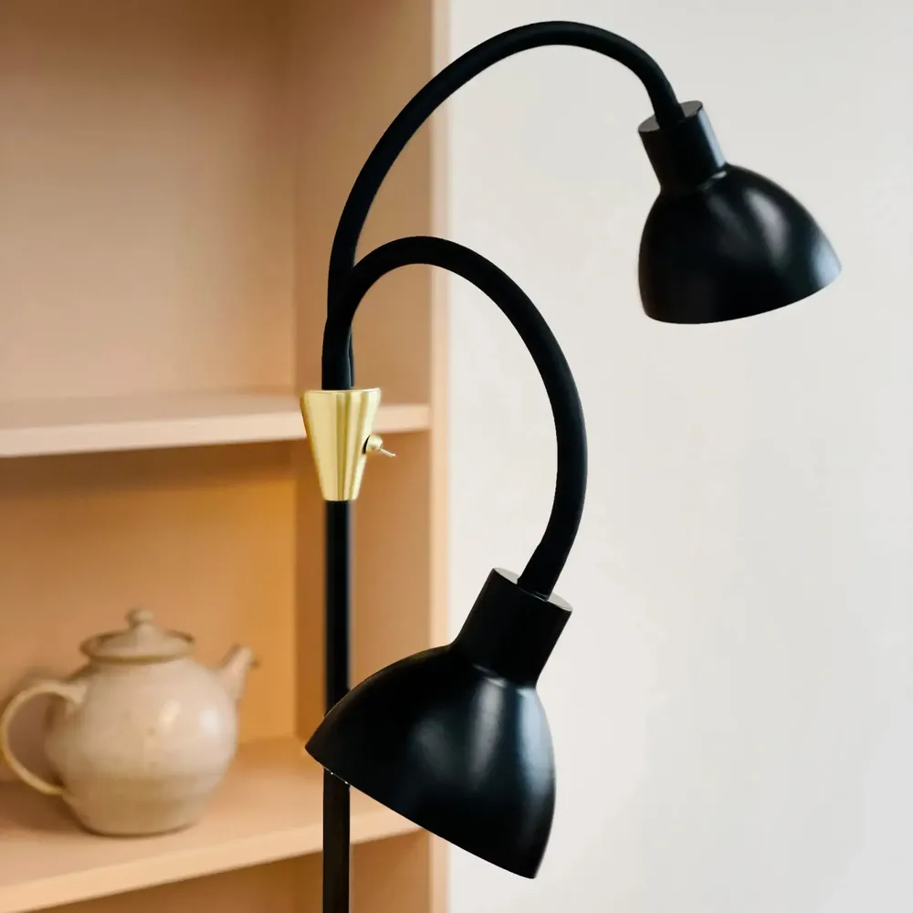 Floor lamps - Lilje Black/ brass Floor lamp - DYBERG LARSEN