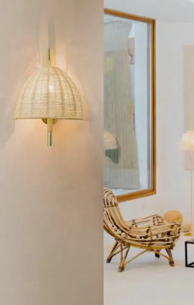Wall lamps - AMA wall lamp in natural wicker - LUXCAMBRA