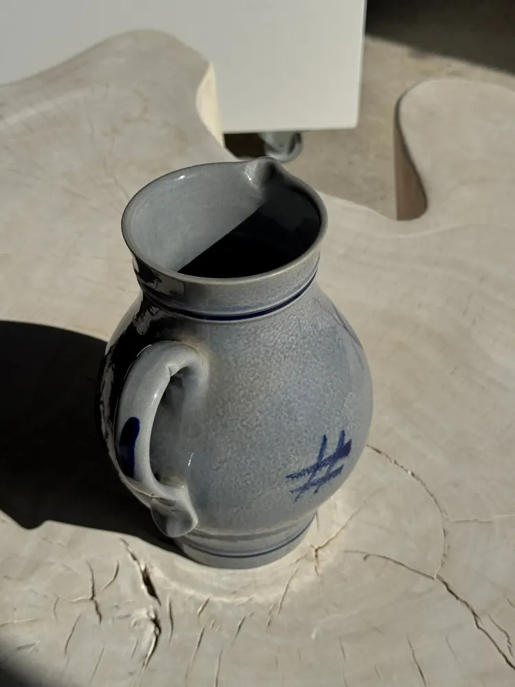 Carafes - Grand broc bleu West Germany - OFFICE OBJETS