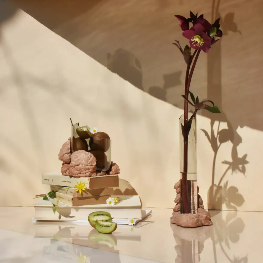 Vases - CATHARSIS, Sculptural Centerpiece Bowl in glass and stone, Dusty Coral - COKI