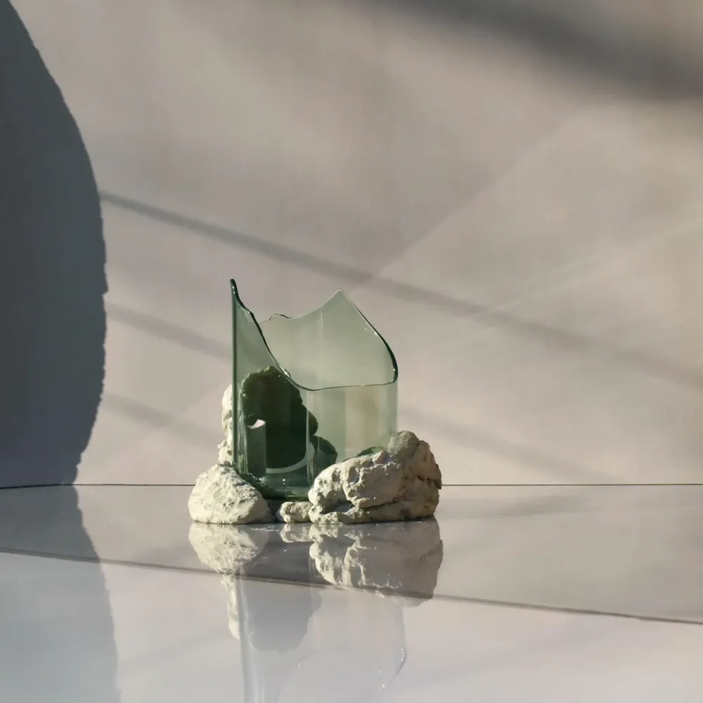 Vases - CATHARSIS, Sculptural Centerpiece Bowl in glass and stone, Dusty Coral - COKI