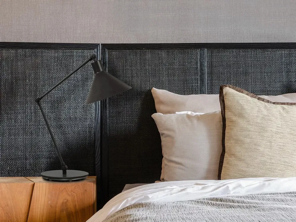 Hanging lights - CAPUCHINA table lamp in black metal - LUXCAMBRA