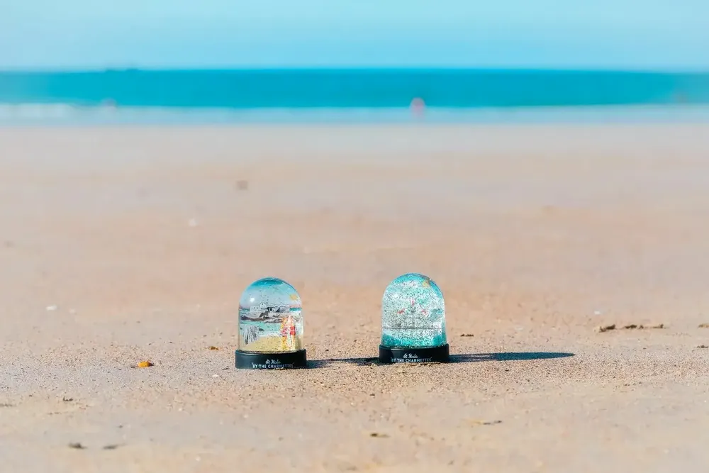 Outdoor decorative accessories - Jo Lemon glitter ball - LES RITOURNAILES