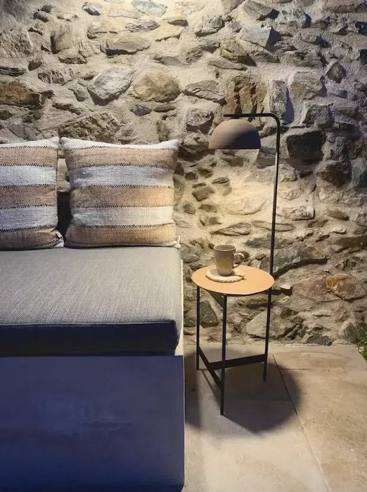 Lampadaires - ABSIS lampadaire avec un seul plateau en terracotta ou blanc émaillé - LUXCAMBRA