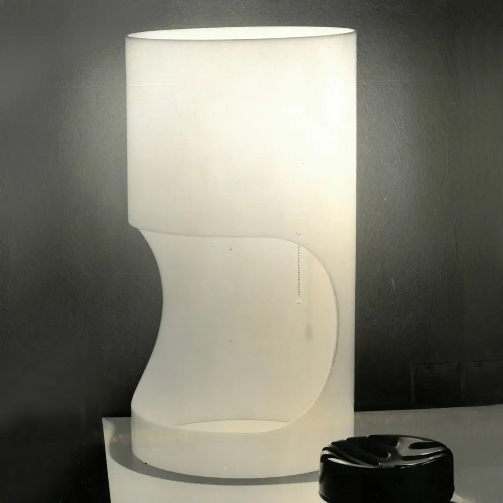 Table lamps - CILINDRE table lamp with ash wood structure - LUXCAMBRA