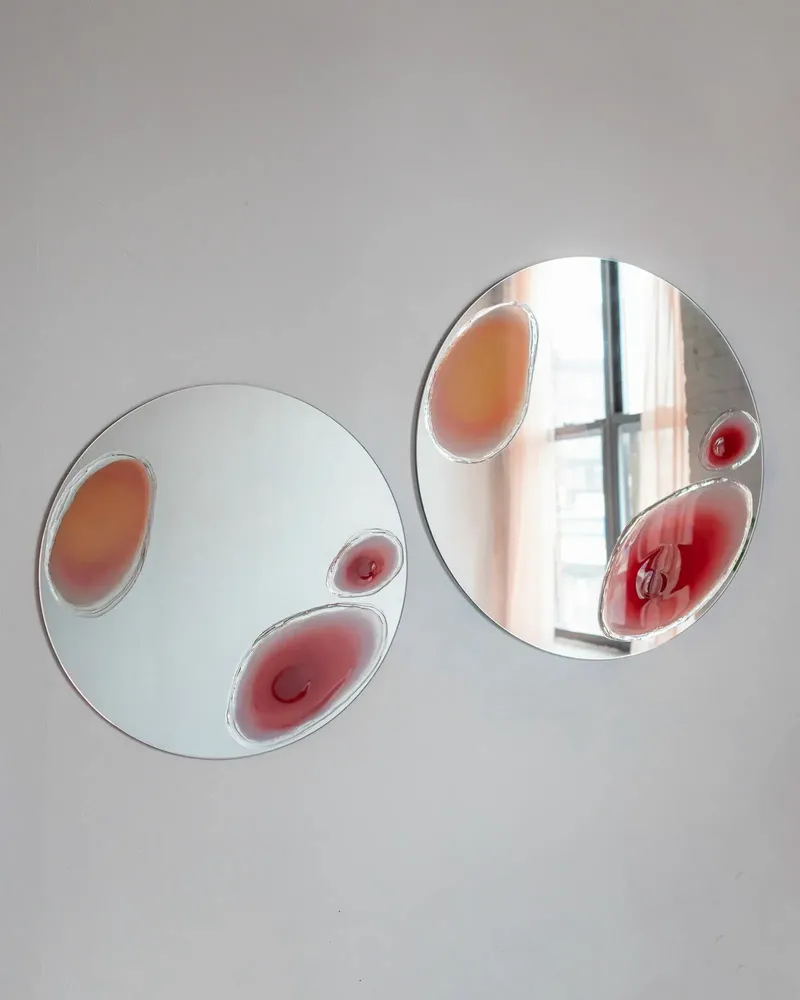 Decorative objects - Gumdrop Mirror Wall Decoration by Courtney Kinnare, Abstract Art Mirro - TULESTE FACTORY