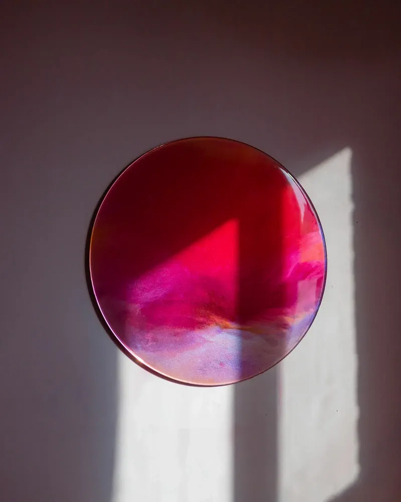 Objets de décoration - Décoration murale Amour par Courtney Kinnare, miroir multicolore rose - TULESTE FACTORY