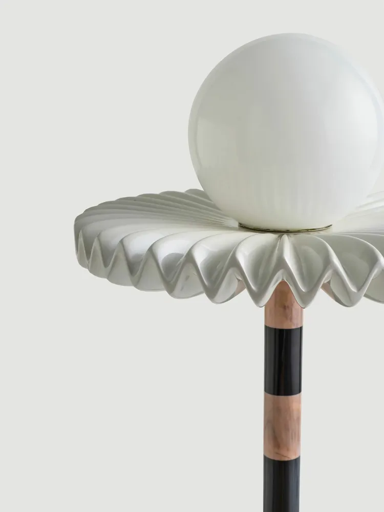 Lampadaires - Lampe 'Sare' en verre et marbre rose/noir par Merve Kahraman - TULESTE FACTORY