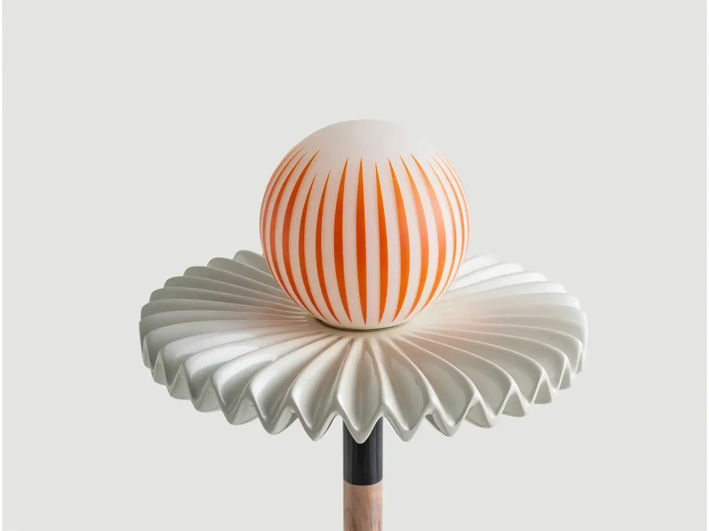 Lampadaires - Lampe 'Sare' en verre et marbre rose/noir par Merve Kahraman - TULESTE FACTORY
