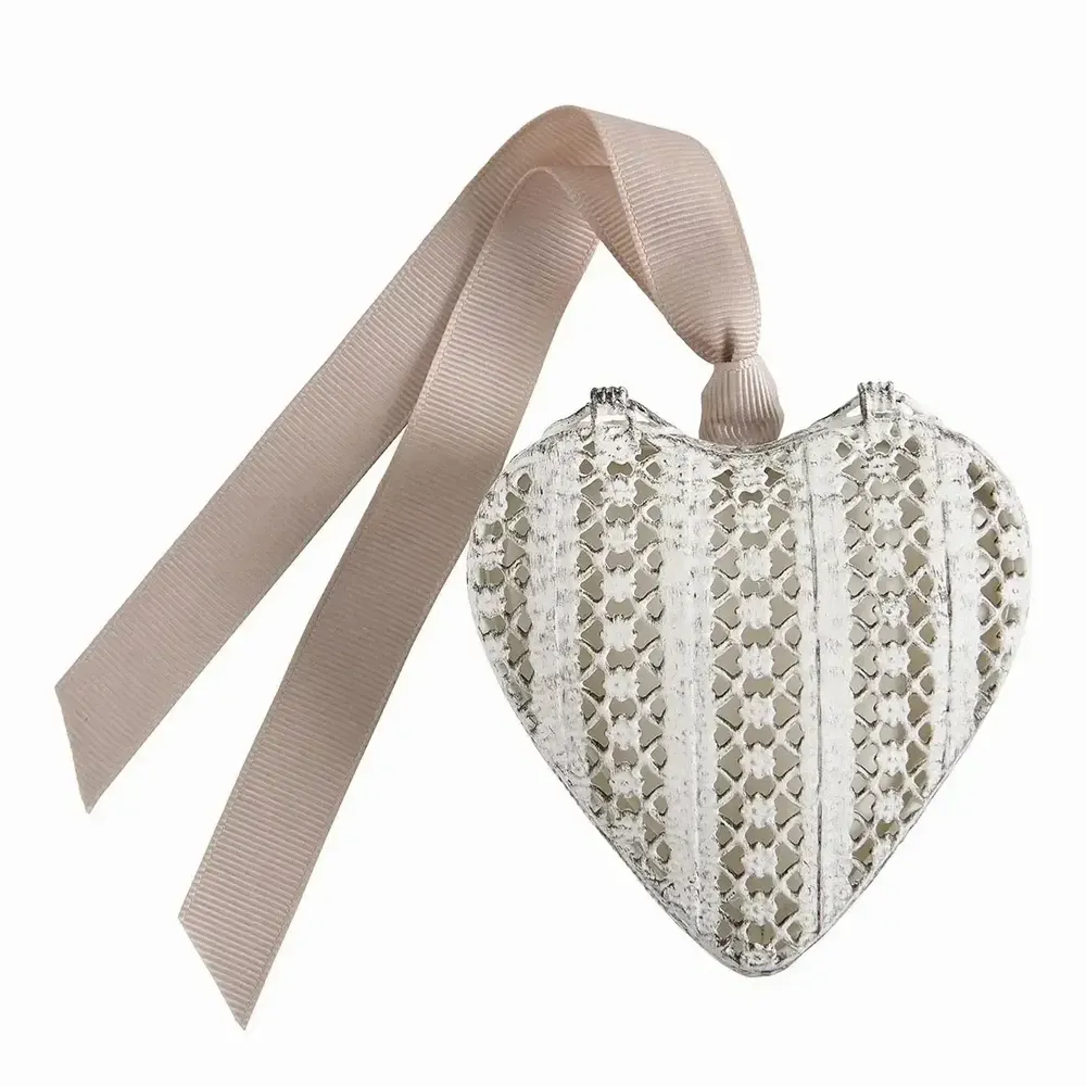 Parfums d'intérieur - Boite Cœur en métal ajouré avec décor parfumé - Voile de Lin - MATHILDE M.