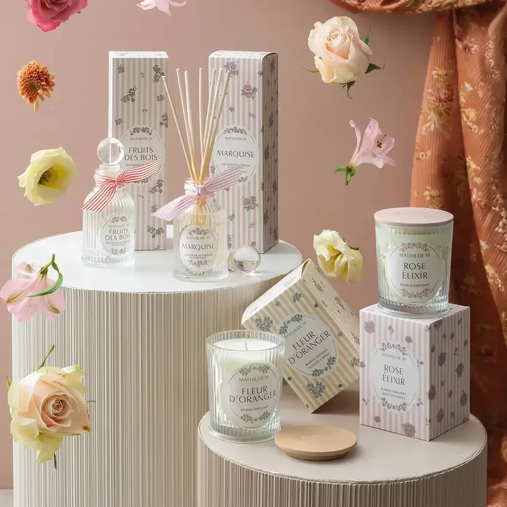 Bougies - Bougie parfumée Les Intemporelles en Fleurs 145 g - Rose Elixir - MATHILDE M.