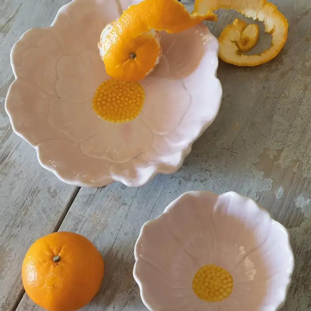 Bols - Coupelle Tulipe en grès rose clair dia 19 x 4,7 cm - MATHILDE M.