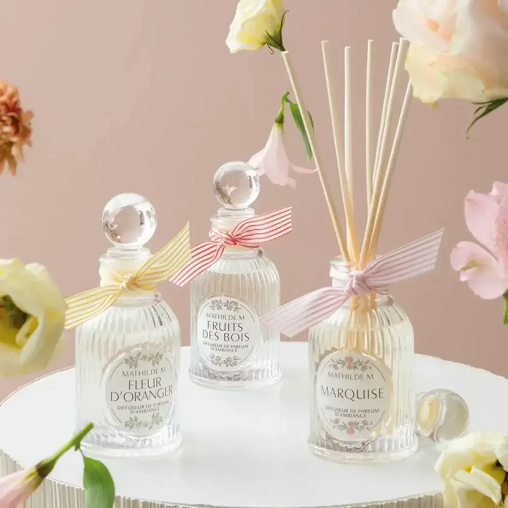 Diffuseurs de parfums - Diffuseur de parfum d'ambiance Les Intemporelles en Fleurs 90 ml - Marquise - MATHILDE M.