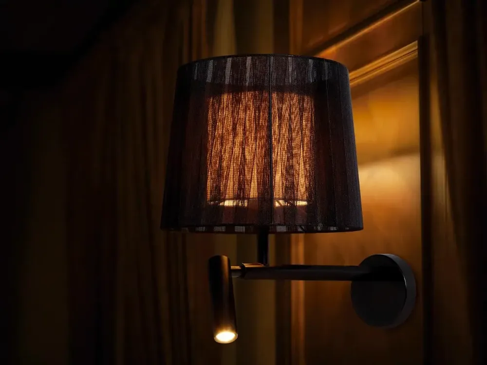 Wall lamps - INDIANA wall lamp with reader, black organza shade - LUXCAMBRA