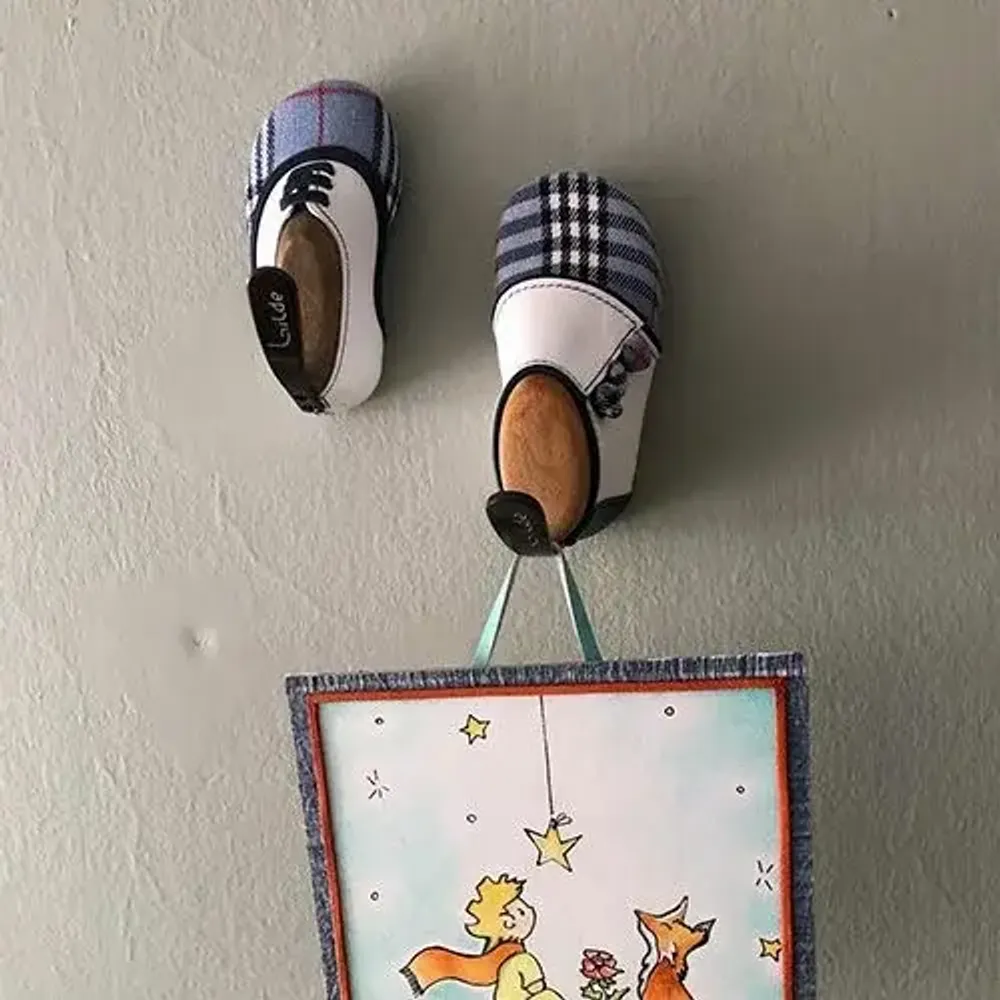 Chambres d'enfants - Cintres créatifs faits à la main « Pandorine » - GILDE SCARTI E MESTIERI