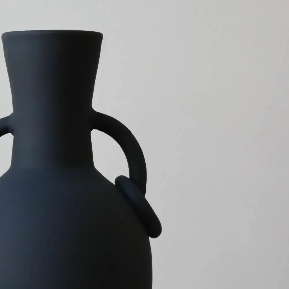 Vases - Cirta Vase - Matt Black - MAISON MARMOL