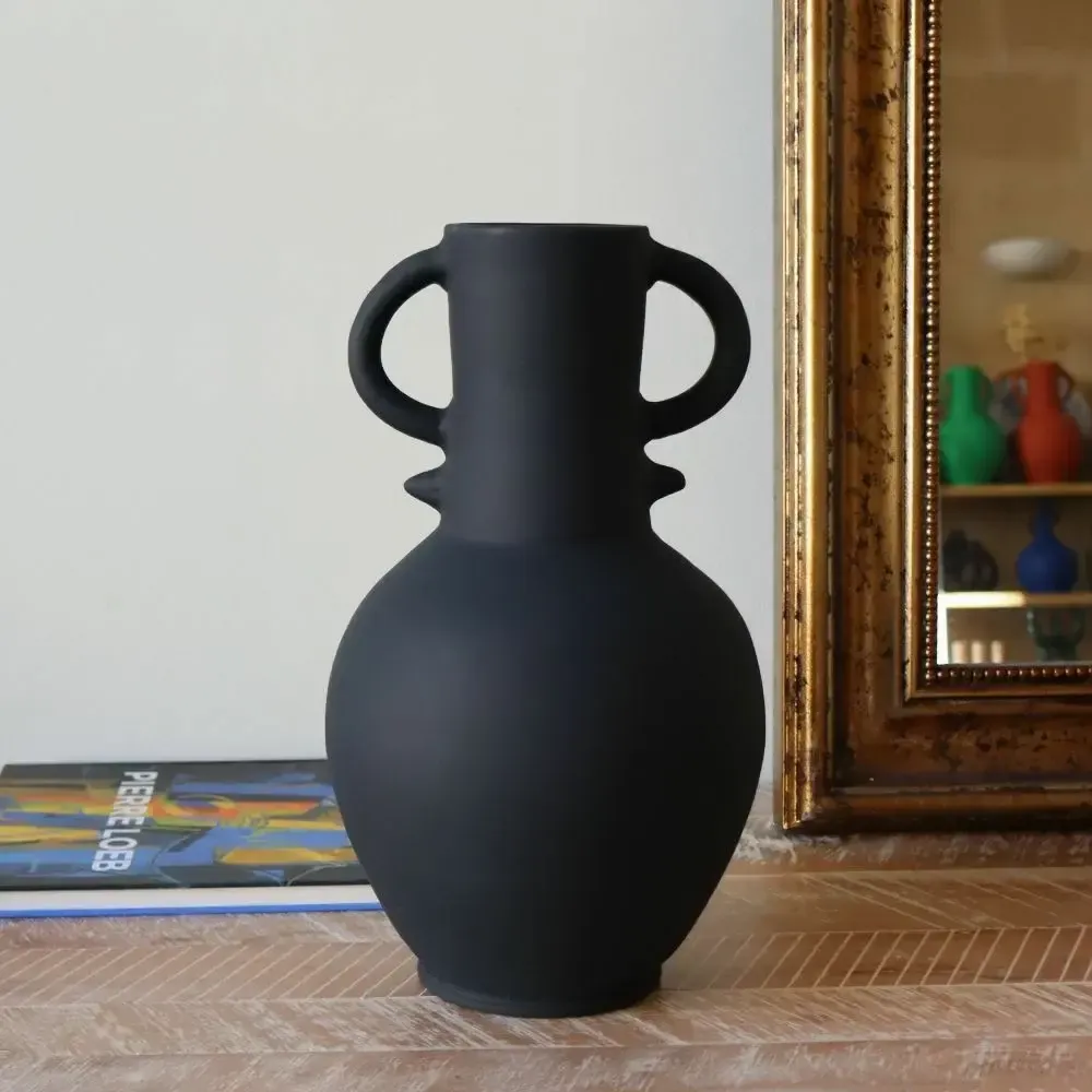 Vases - Zilil Vase - Matt Black - MAISON MARMOL