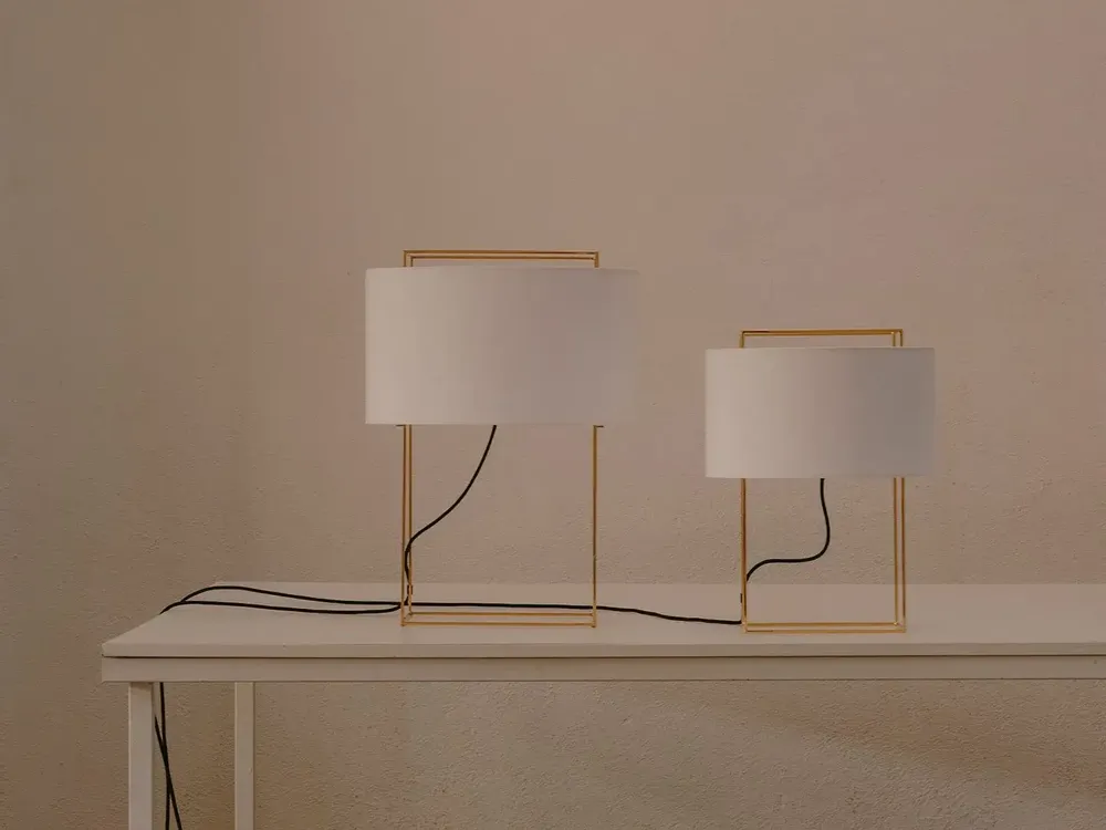 Lampes de table - LEWIT lampe de table en taille S avec abat-jour en cotonet - LUXCAMBRA