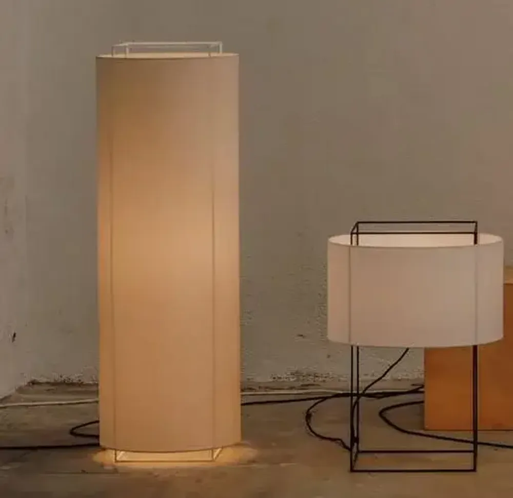 Lampadaires - LEWIT lampadaire en version longue avec abat-jour en cotonet - LUXCAMBRA